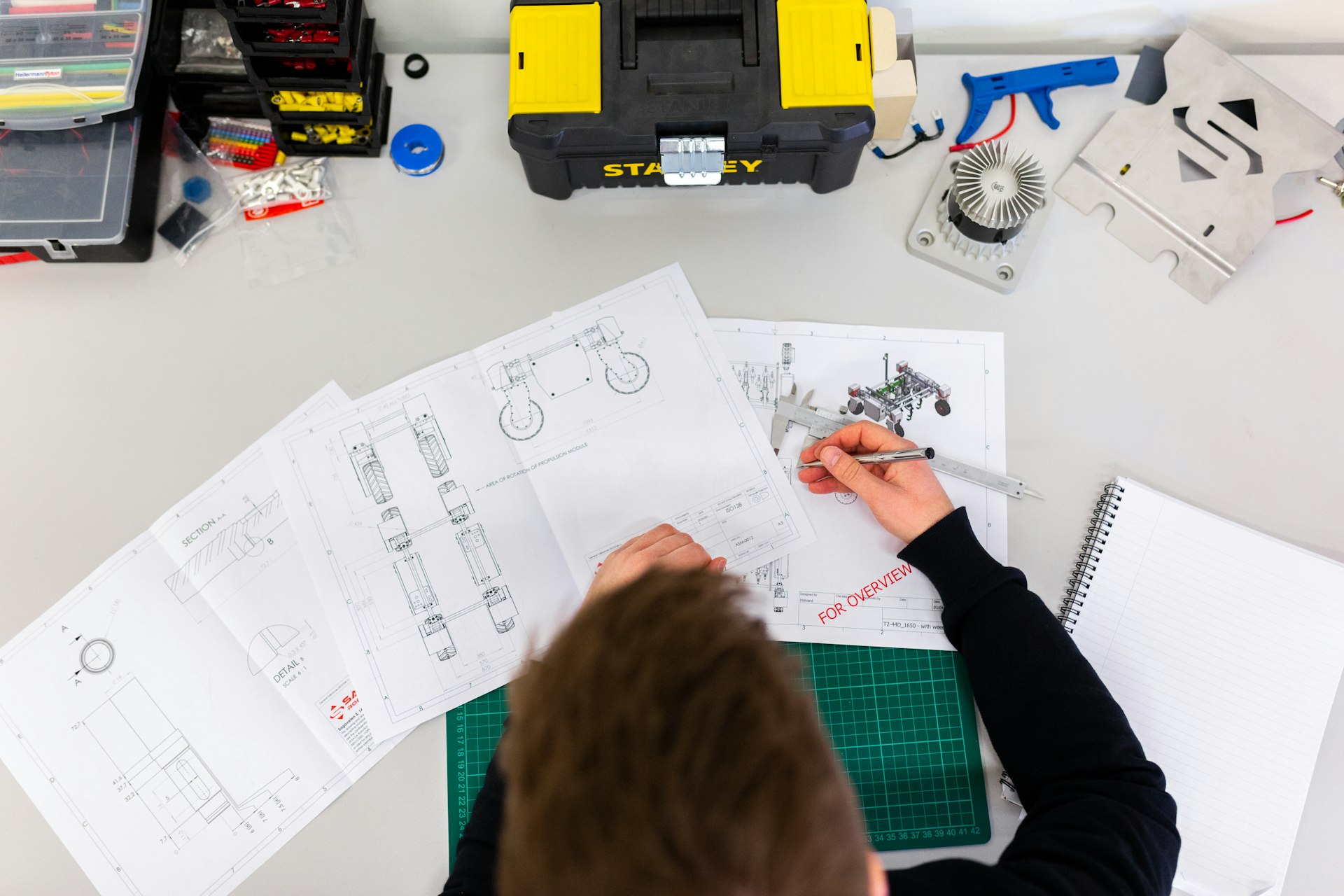 Engineering and machinery technology on site